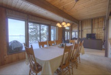 RedAwning Lakeview Avenue Holiday home